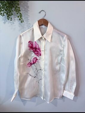 Starington Silk Ivory Blouse with Pink Flowers Size 8